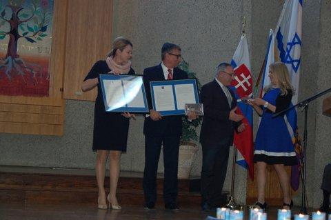 Proclamation from Israel to the Czech Republic, Slovakia